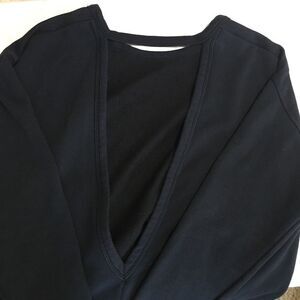 Nike Black Cutout Back Dri-Fit Sweater Medium